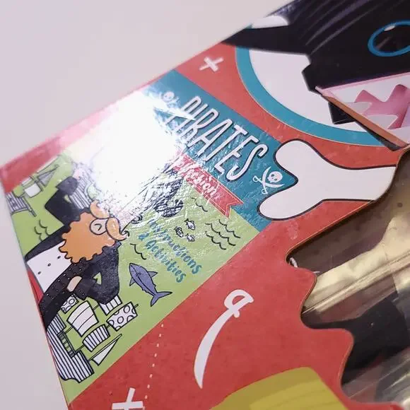 Pirates Make Your Own Pirate Ship Kit Imagine by Bendon Craft-Structions - Picture 7 of 11